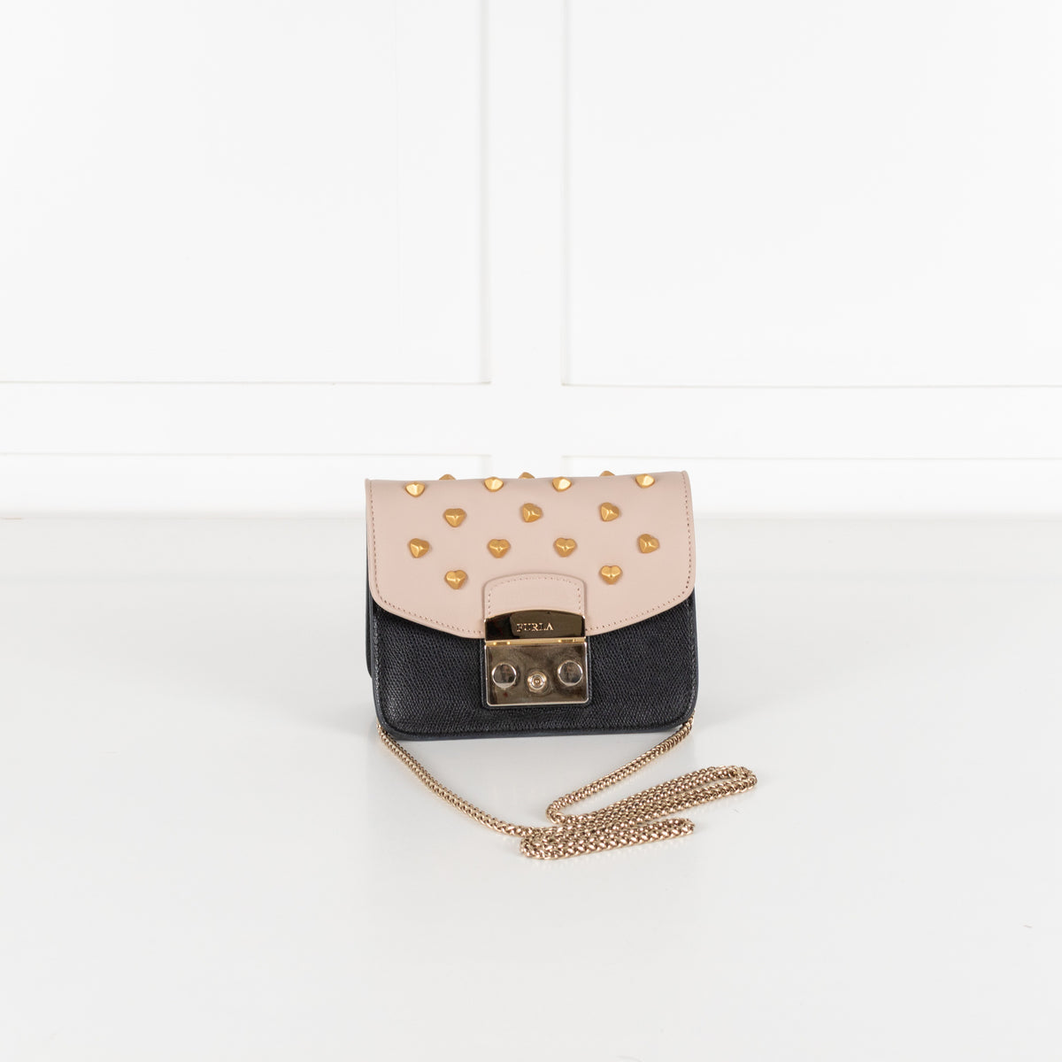 Black Metropolis Interchangeable Flaps Crossbody Bag - Image 15