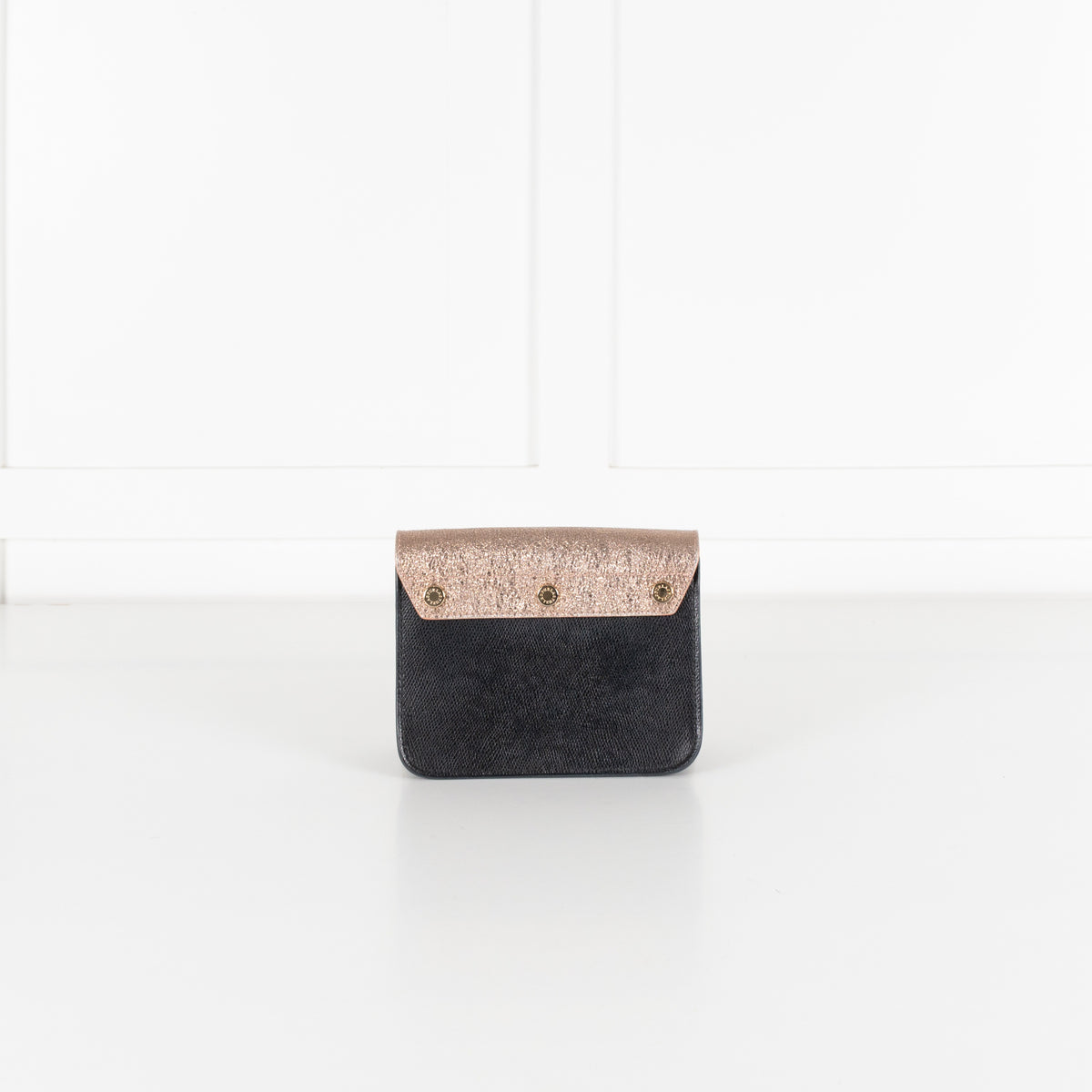 Black Metropolis Interchangeable Flaps Crossbody Bag - Image 3