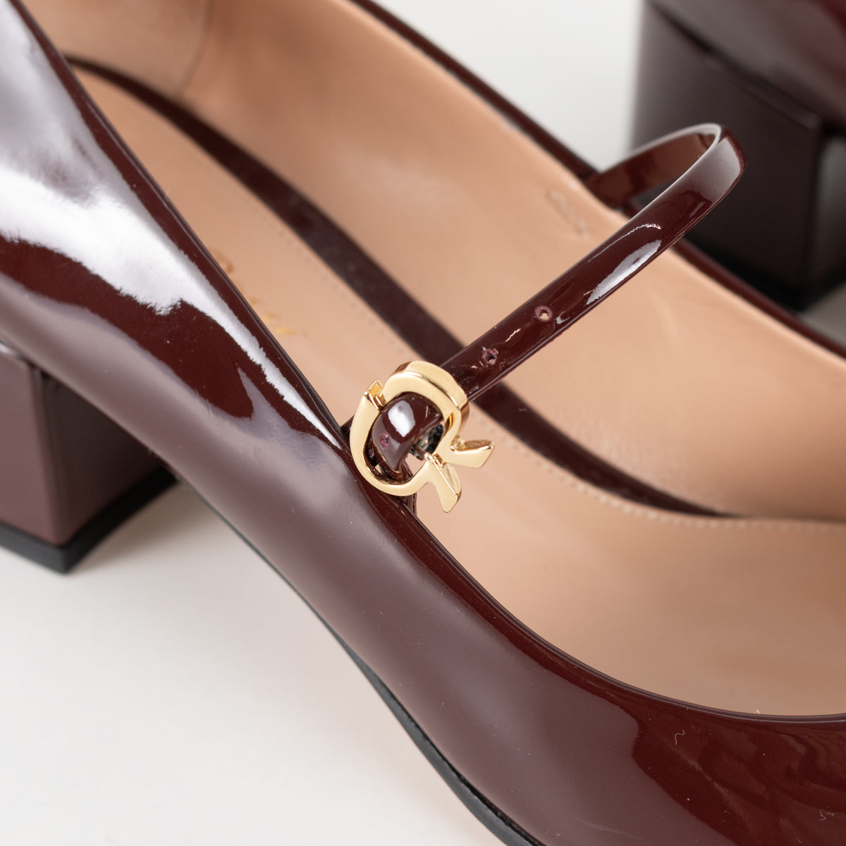 Gianvito Rossi Ribbon Jane Burgundy Patent Shoe - Image 13