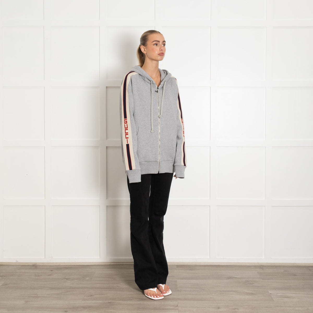 Gucci Grey Hoodie with Gucci Logo Panels - Image 7