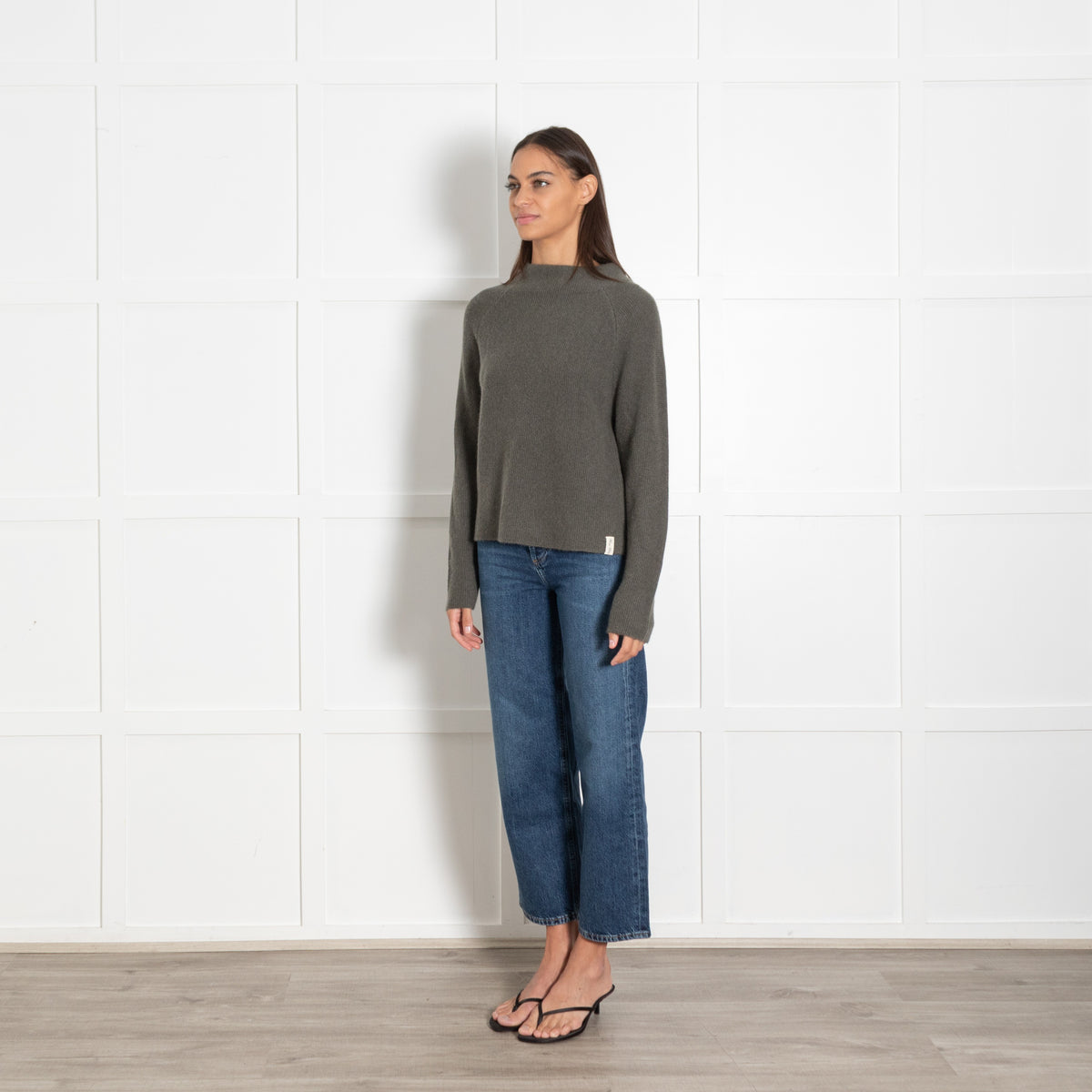 Henry Christ Khaki Cashmere Knit with Contrast Silver Thread - Image 3