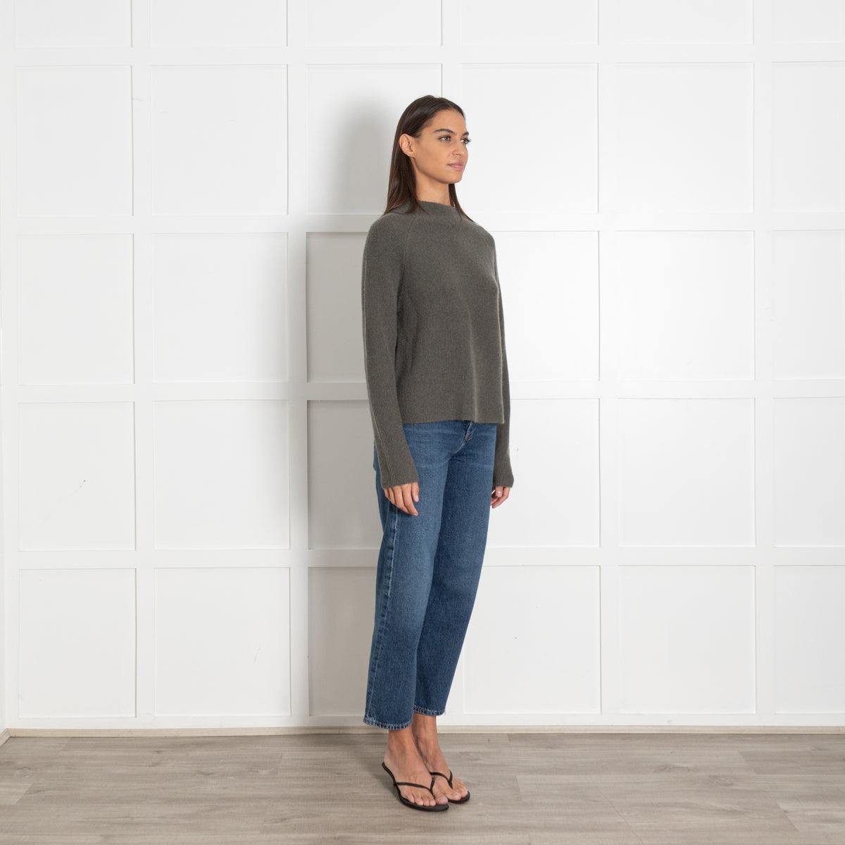 Henry Christ Khaki Cashmere Knit with Contrast Silver Thread - Image 7