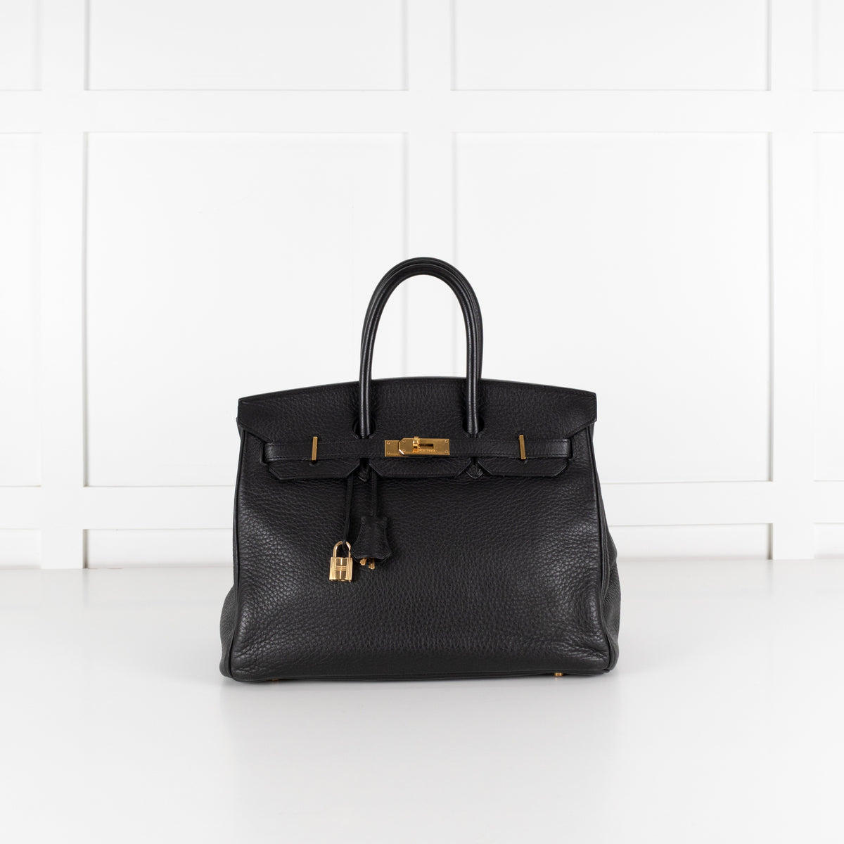 Hermès Birkin 35 Black Clemence Retourne with Gold Hardware - Image 1