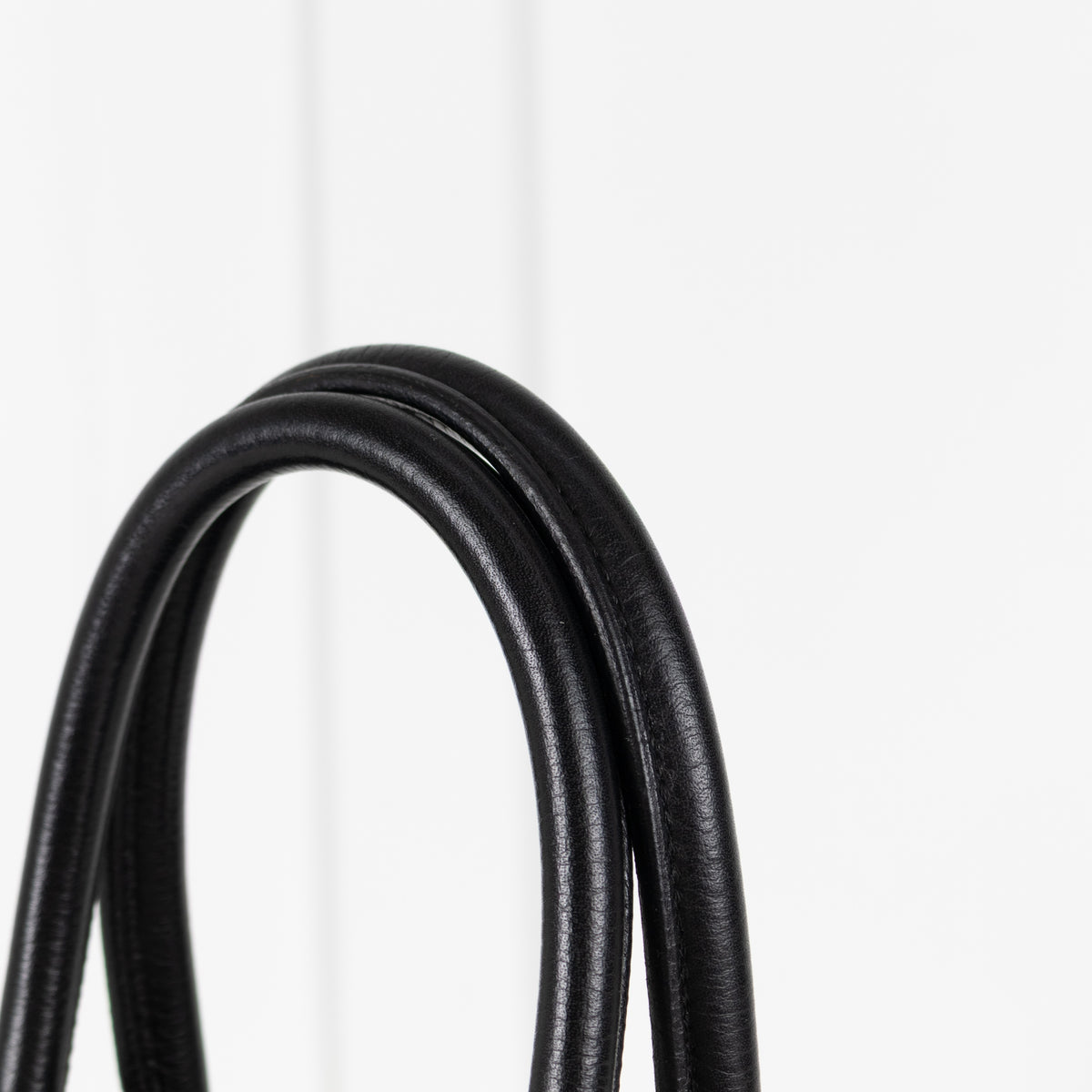 Hermès Birkin 35 Black Clemence Retourne with Gold Hardware - Image 10
