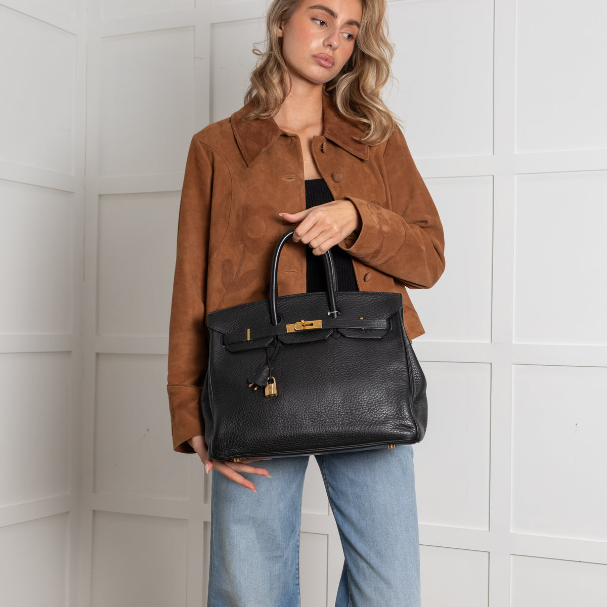 Hermès Birkin 35 Black Clemence Retourne with Gold Hardware - Image 24
