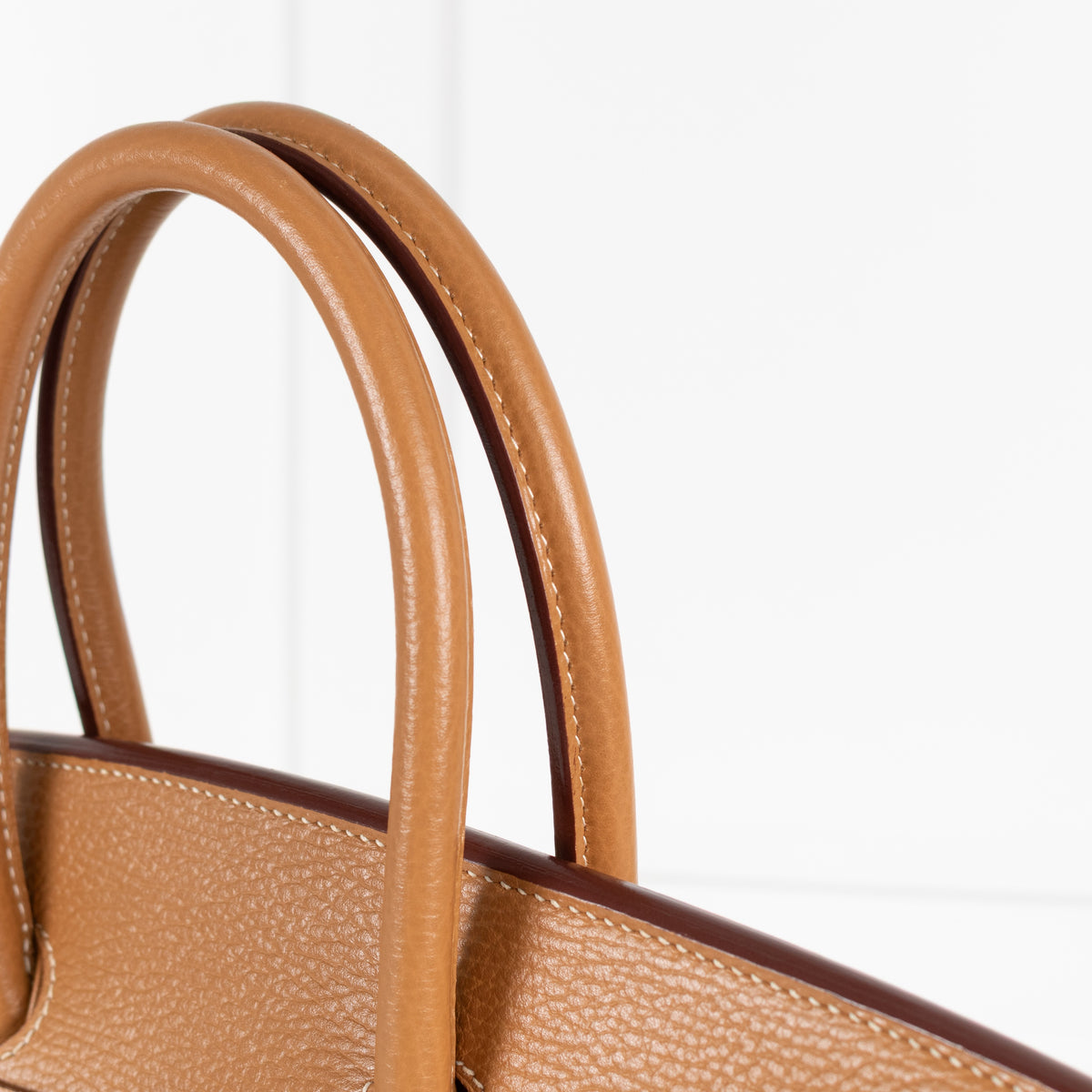 Hermès Birkin 35 Togo Leather Gold Hardware Handbag - Image 16