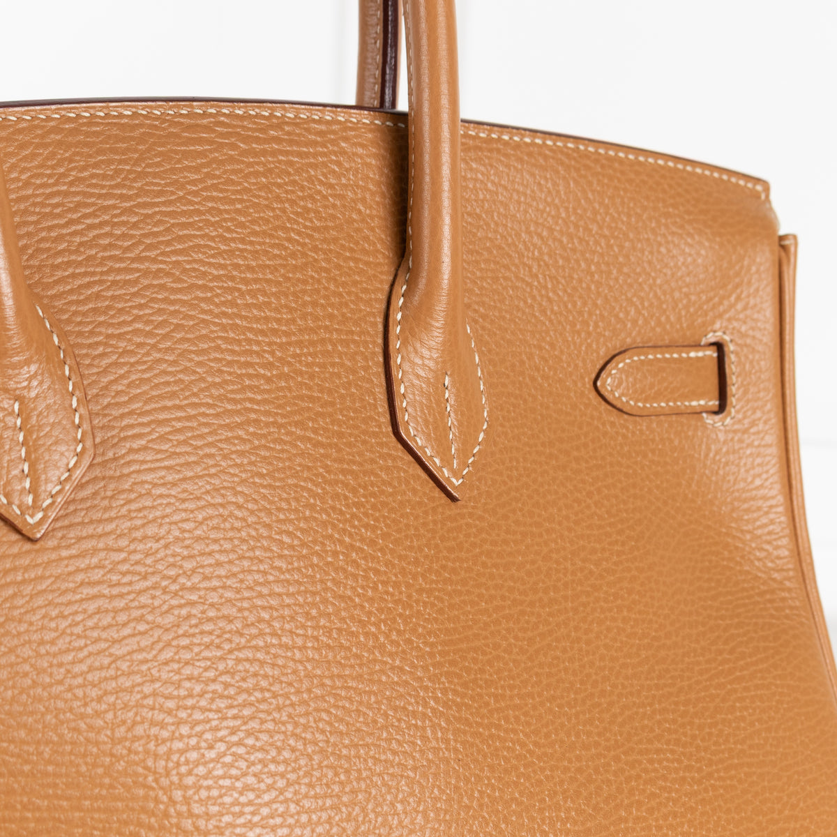 Hermès Birkin 35 Togo Leather Gold Hardware Handbag - Image 22