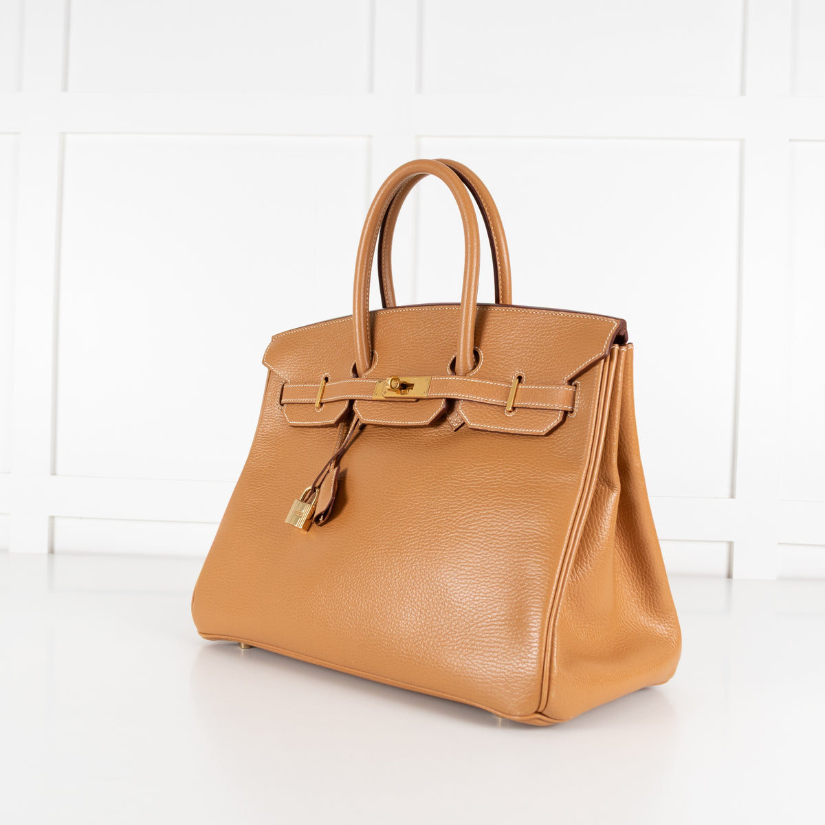 Hermès Birkin 35 Togo Leather Gold Hardware Handbag - Image 6