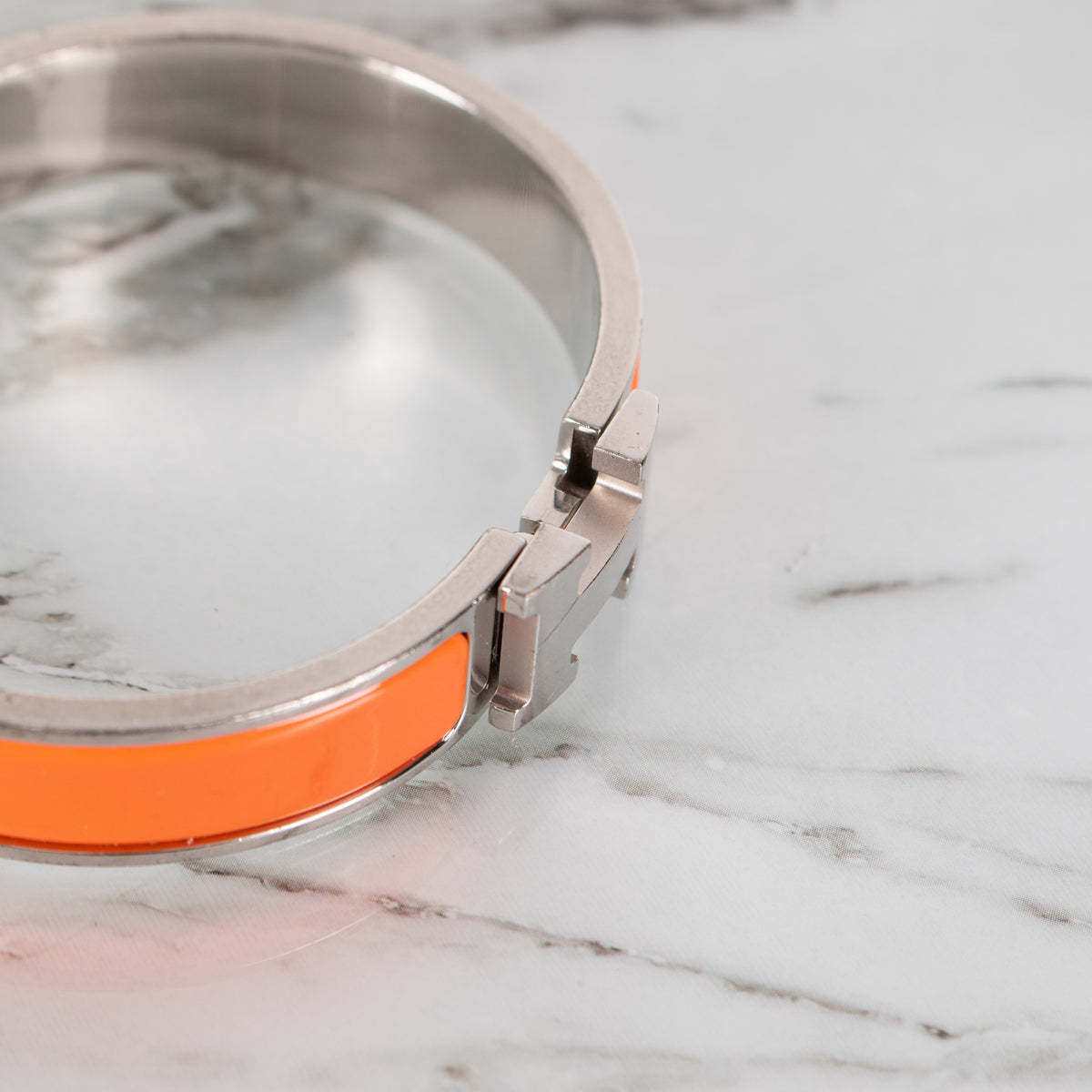 Hermes Enamel Clic H clasp Bracelet Orange - Image 9