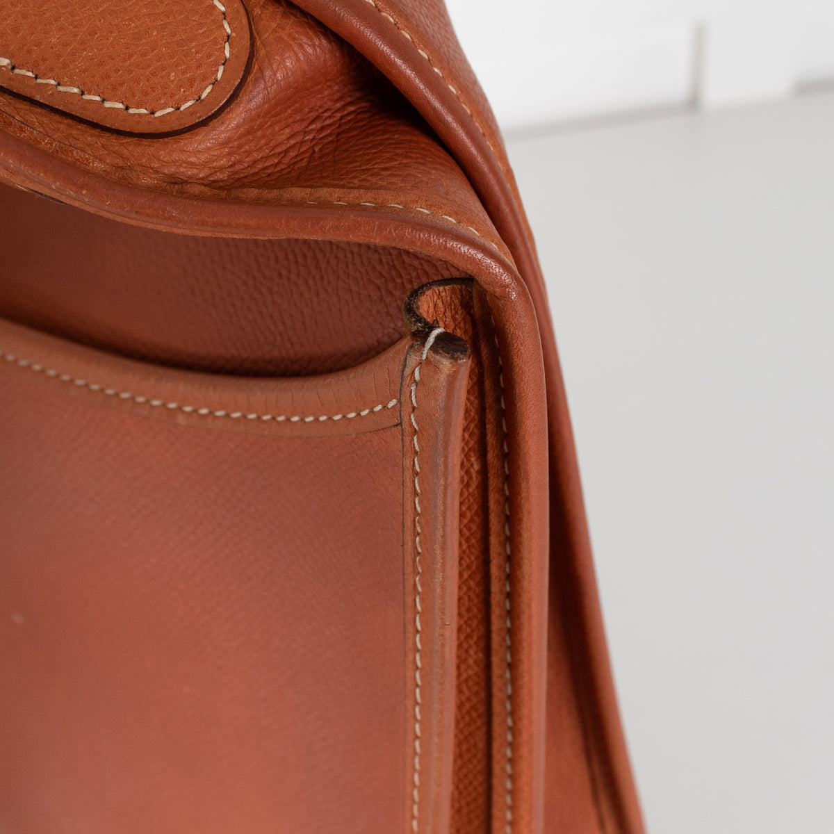 Hermès Evelyne Tan PM Leather Bag - Image 10