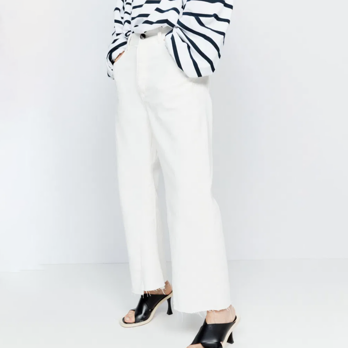 Raey White Balloon Style Wide Leg Jeans