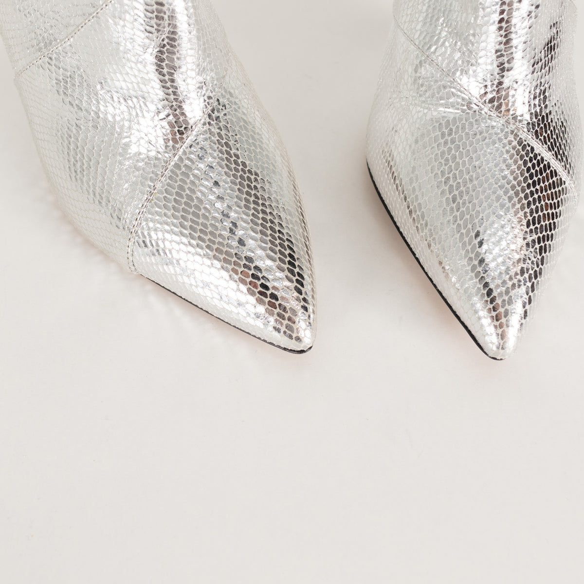 Isabel Marant Silver Embossed Leather Archenn Heeled Ankle Boots in Silver UK 5 - Image 10