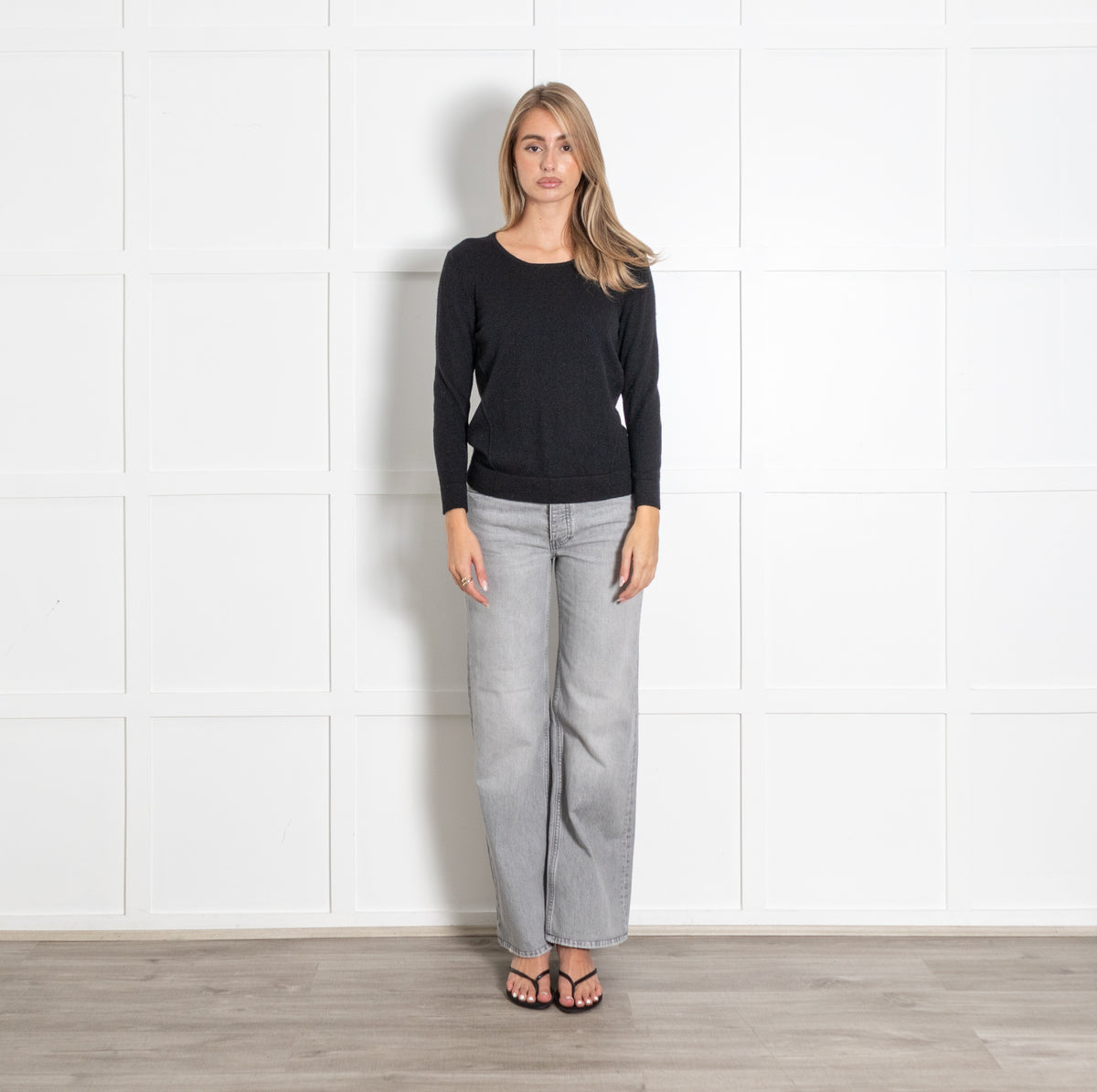 Black Scoop Neck Wool Fine Knit Sweater - Image 1
