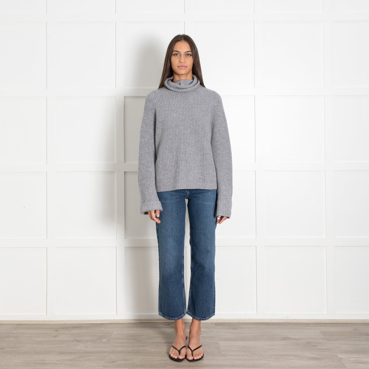 Kinross Ribbed Grey Chunky Knit Roll Cashmere Sweater - Image 1