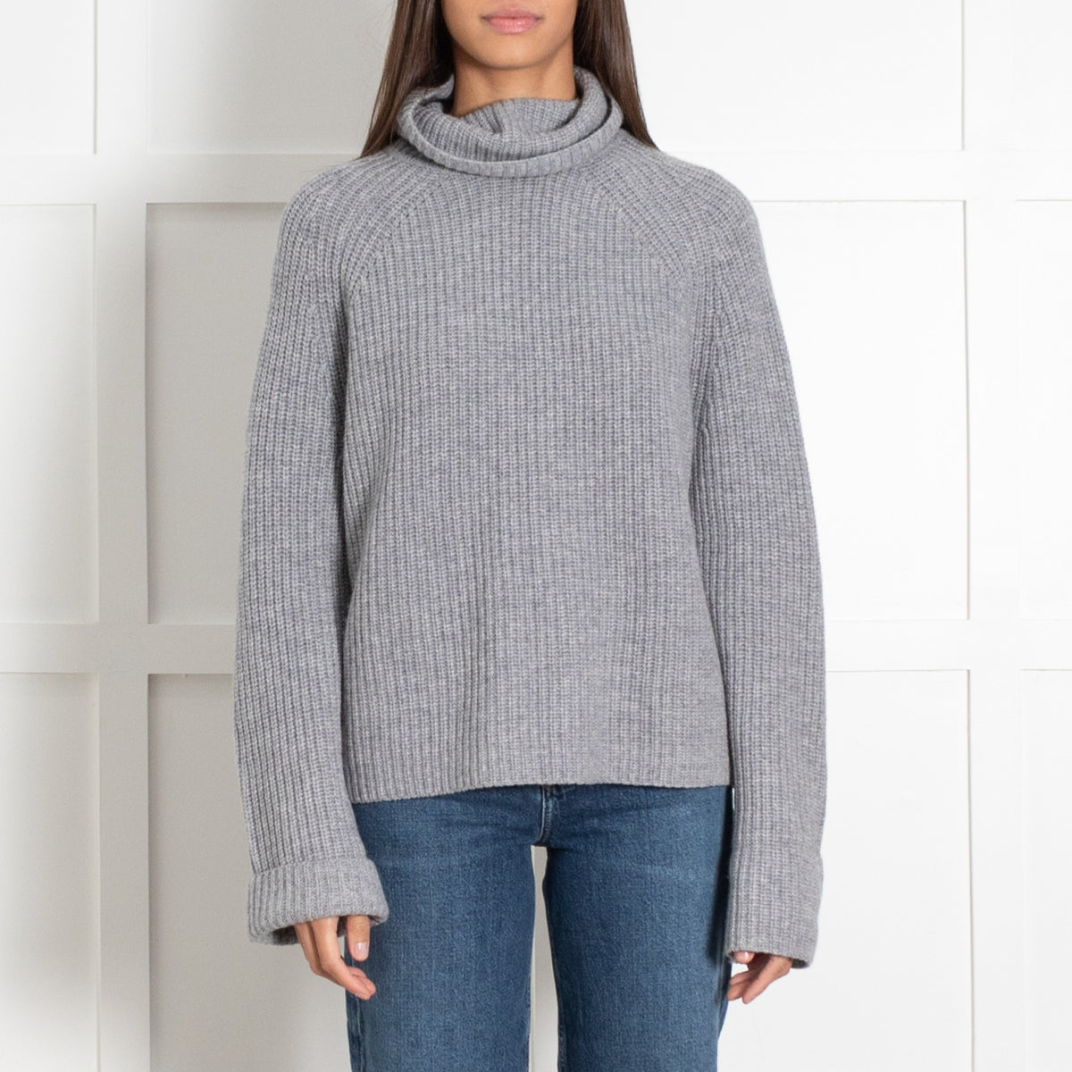 Kinross Ribbed Grey Chunky Knit Roll Cashmere Sweater - Image 2