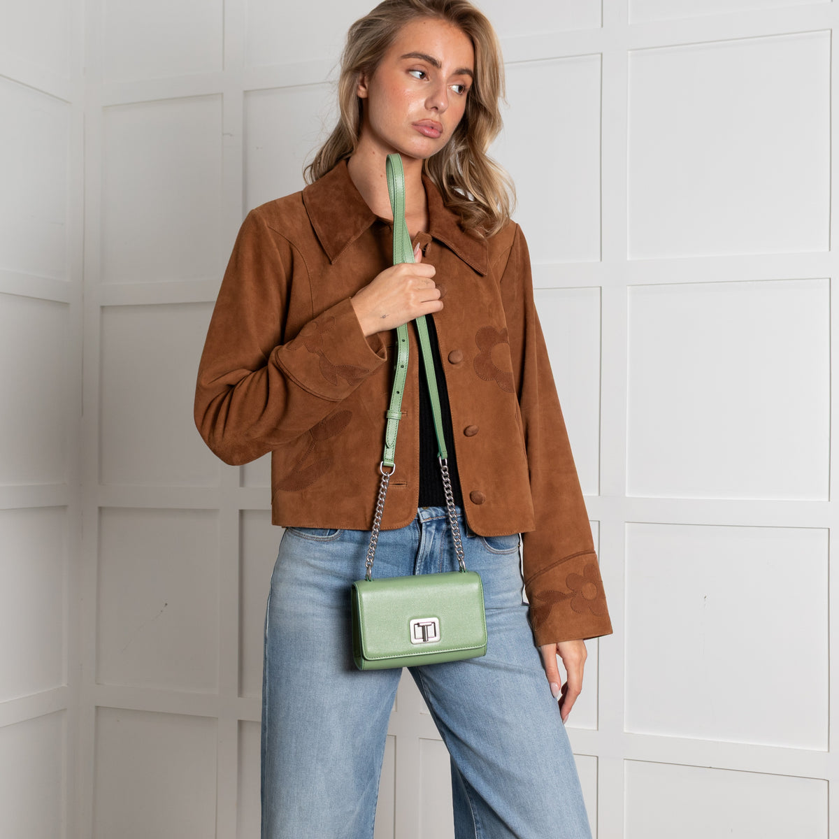 Le Tanneur Green Leather Crossbody Mini Bag - Image 4
