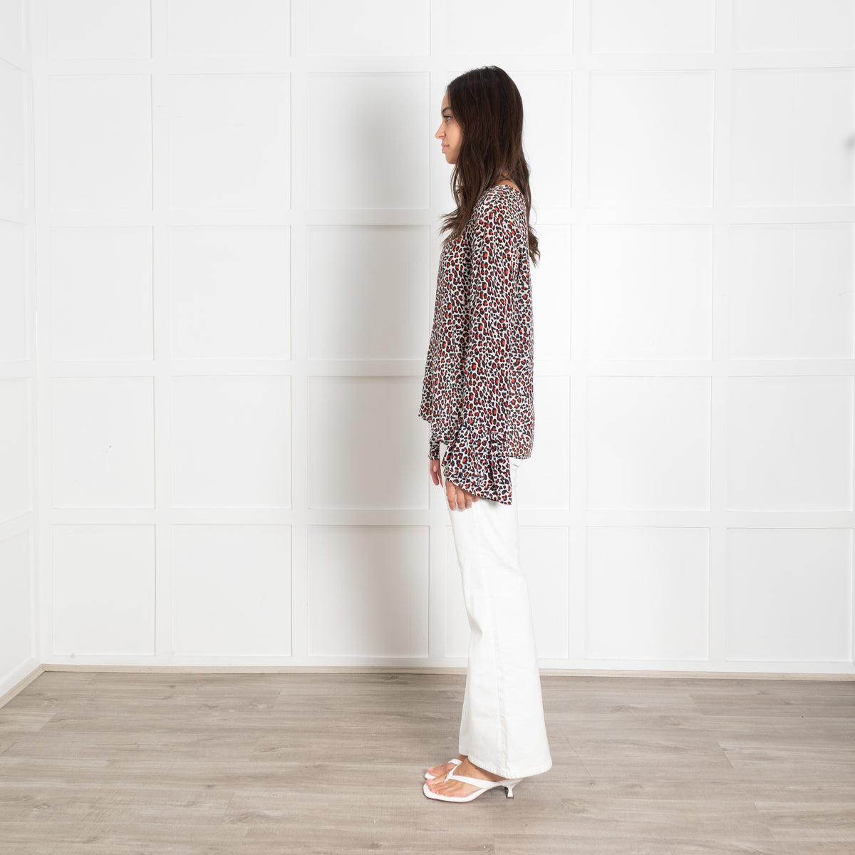 Lily And Lionel Light Grey Black Orange Animal Print Long Sleeve Top - Image 4