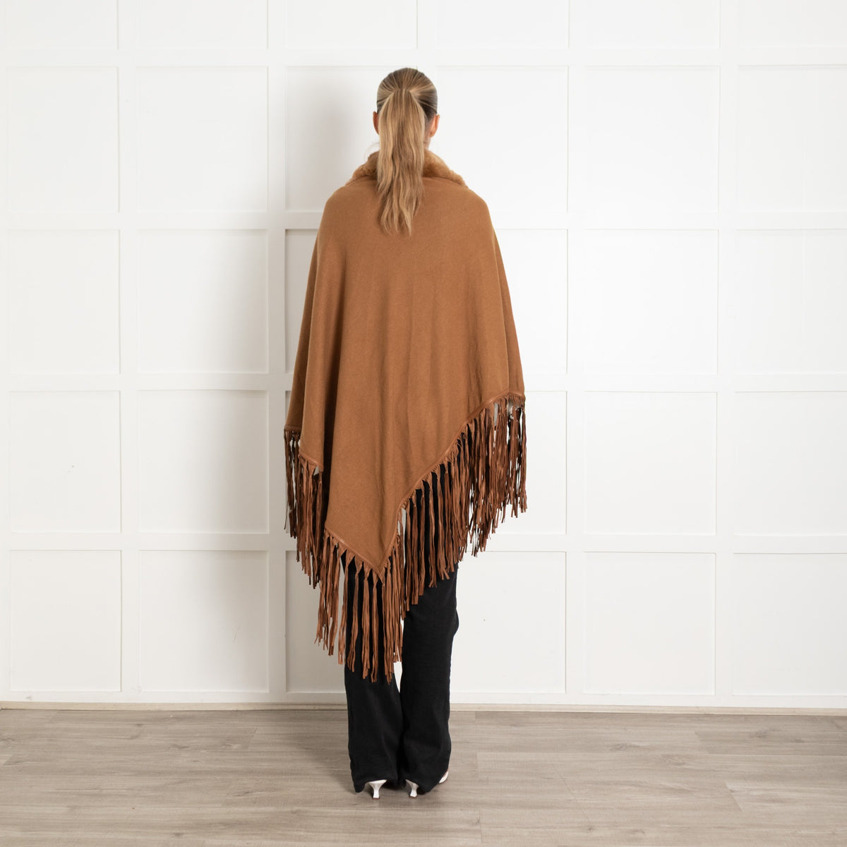 Loro Piana Vicuna & Baby Cashmere Camel Chinchilla Trim And Tassells - Image 5