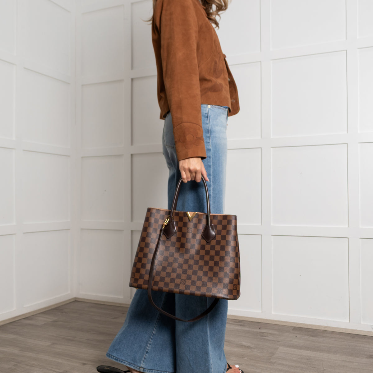 Louis Vuitton Kensington  Damier Ebène Tote Bag - Image 1