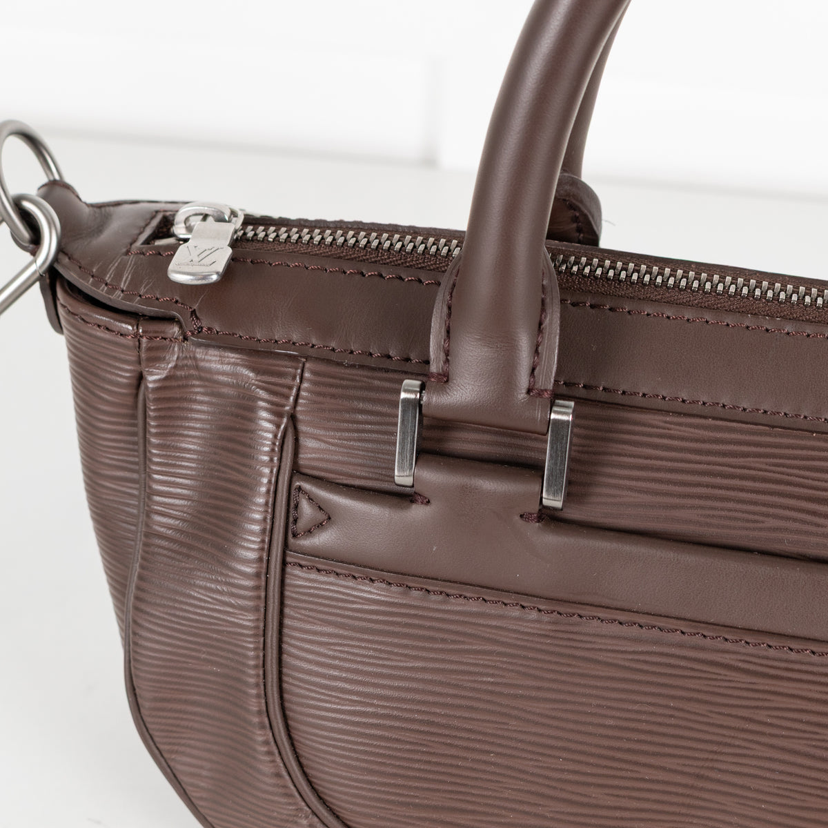 Louis Vuitton Moka Epi Dhanura PM Bag - Image 17