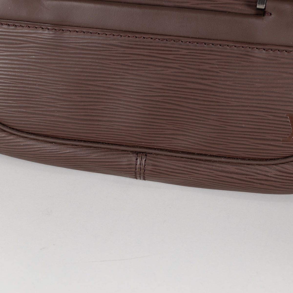 Louis Vuitton Moka Epi Dhanura PM Bag - Image 19