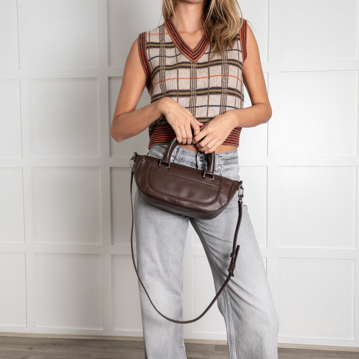 Louis Vuitton Moka Epi Dhanura PM Bag - Image 4