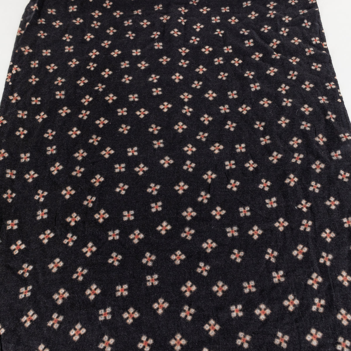 Black Red Cream Floral Knitted Scarf - Image 2