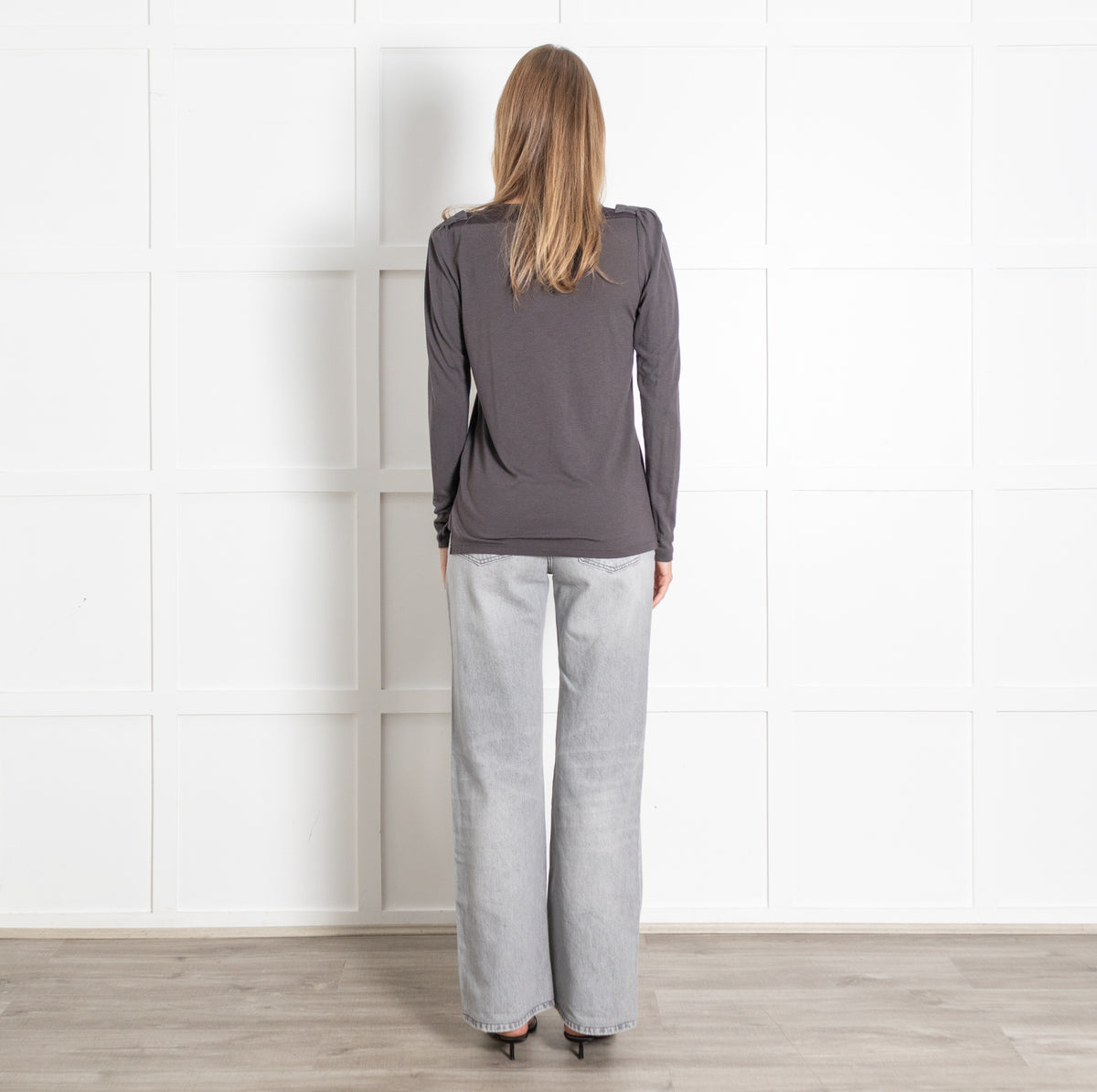 Grey Satin Trim Long Sleeve V-Neck Top - Image 5