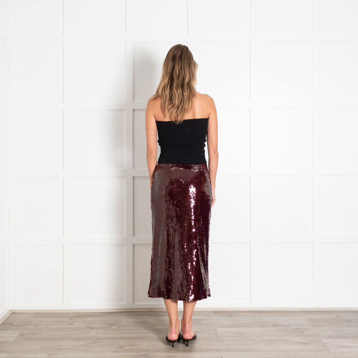 Malina Burgundy Sequin Midi Skirt - Image 5