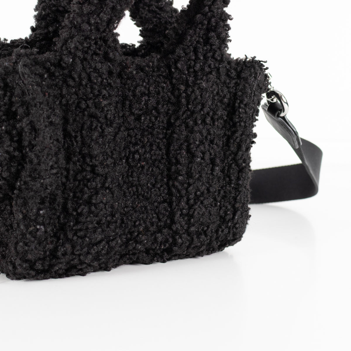 Marc Jacobs Black Teddy Micro Tote Handle and Strap Bag - Image 12