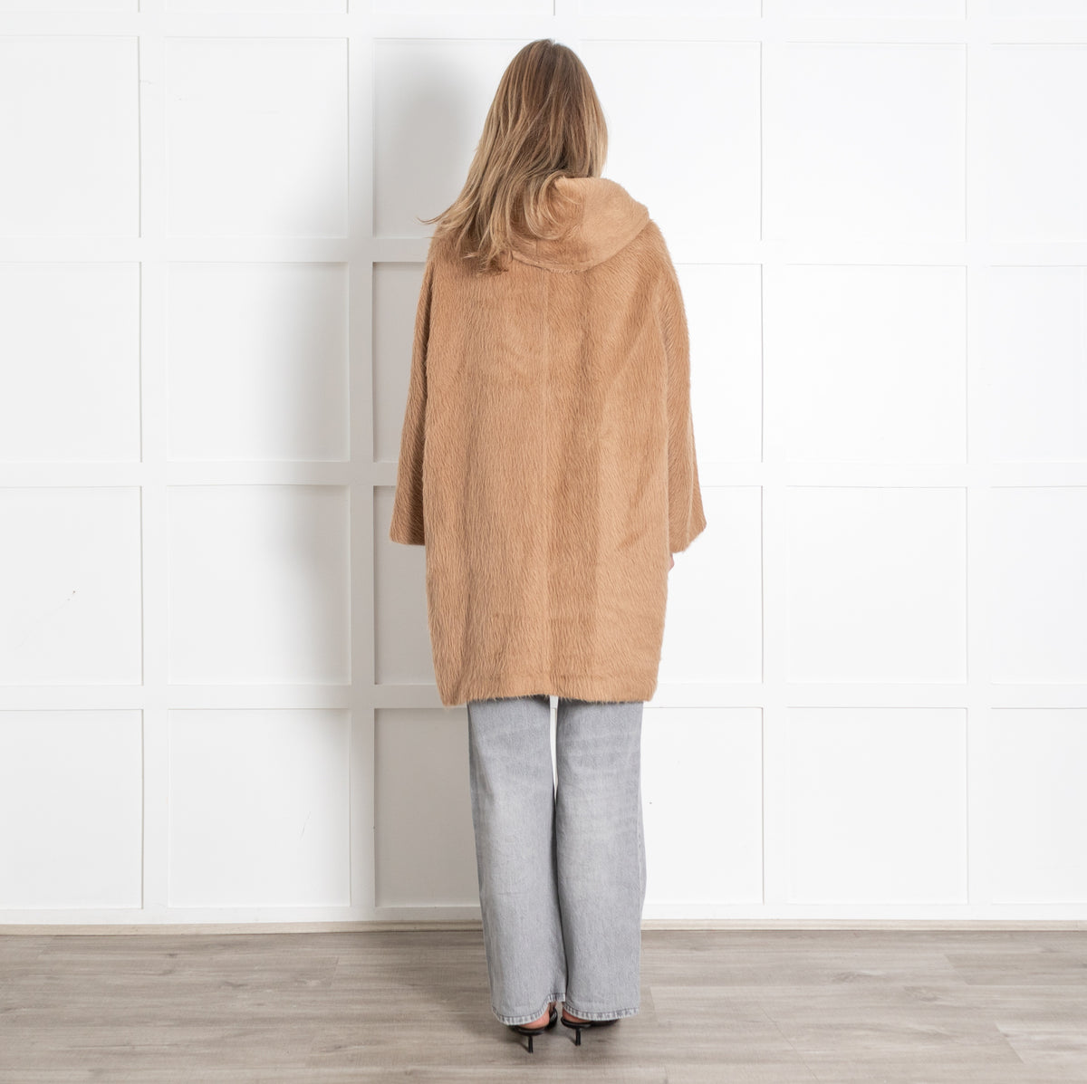 Max Mara Alpaca Silk Shaggy Hooded Coat - Image 5