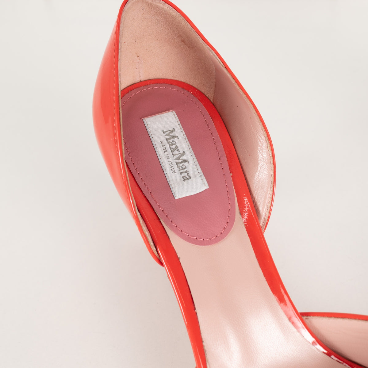 Max Mara Coral Red Patent Leather Peep Toe Bow Heeled Shoes - Image 10