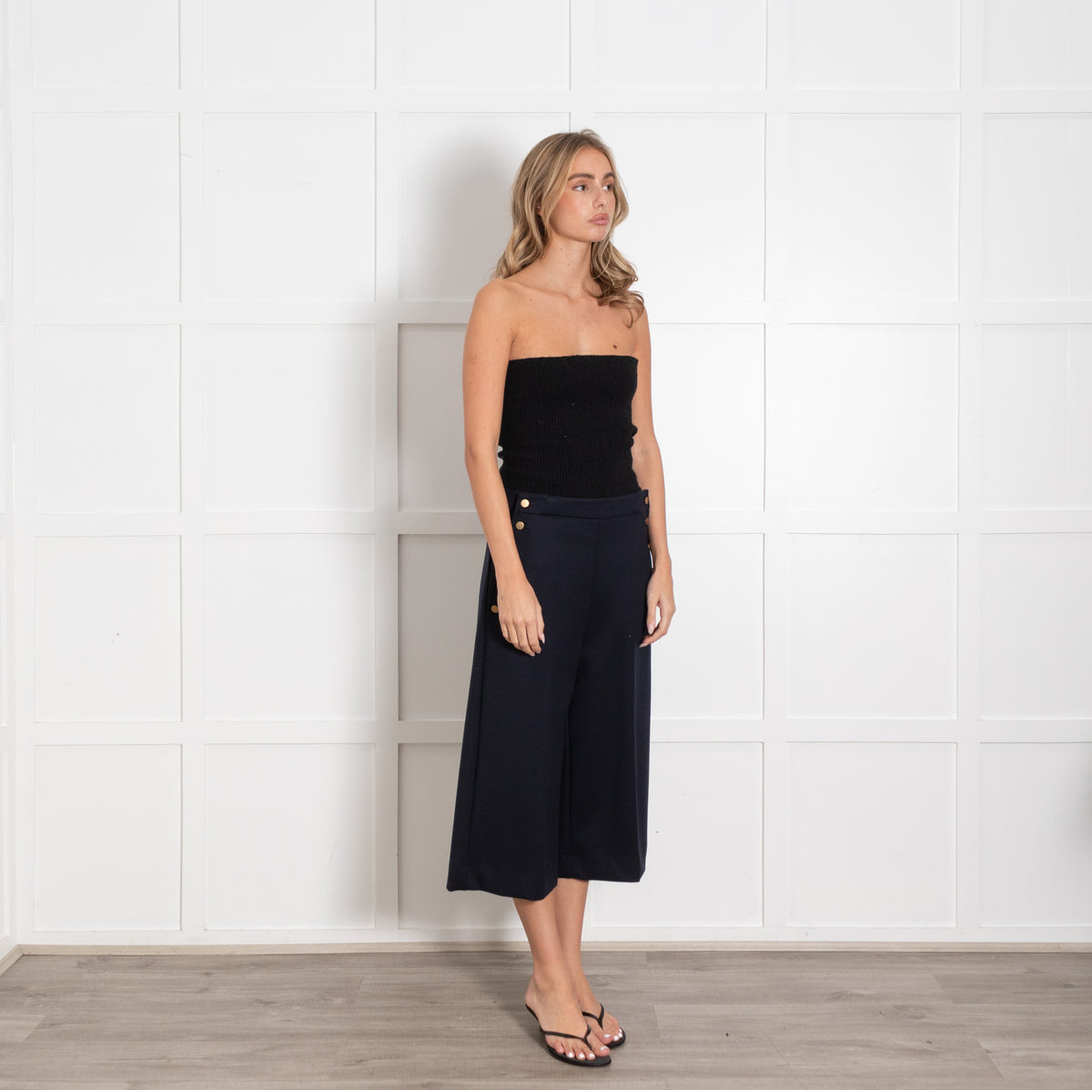 Max Mara Navy Gold Buttons Wool Blend Culottes - Image 7