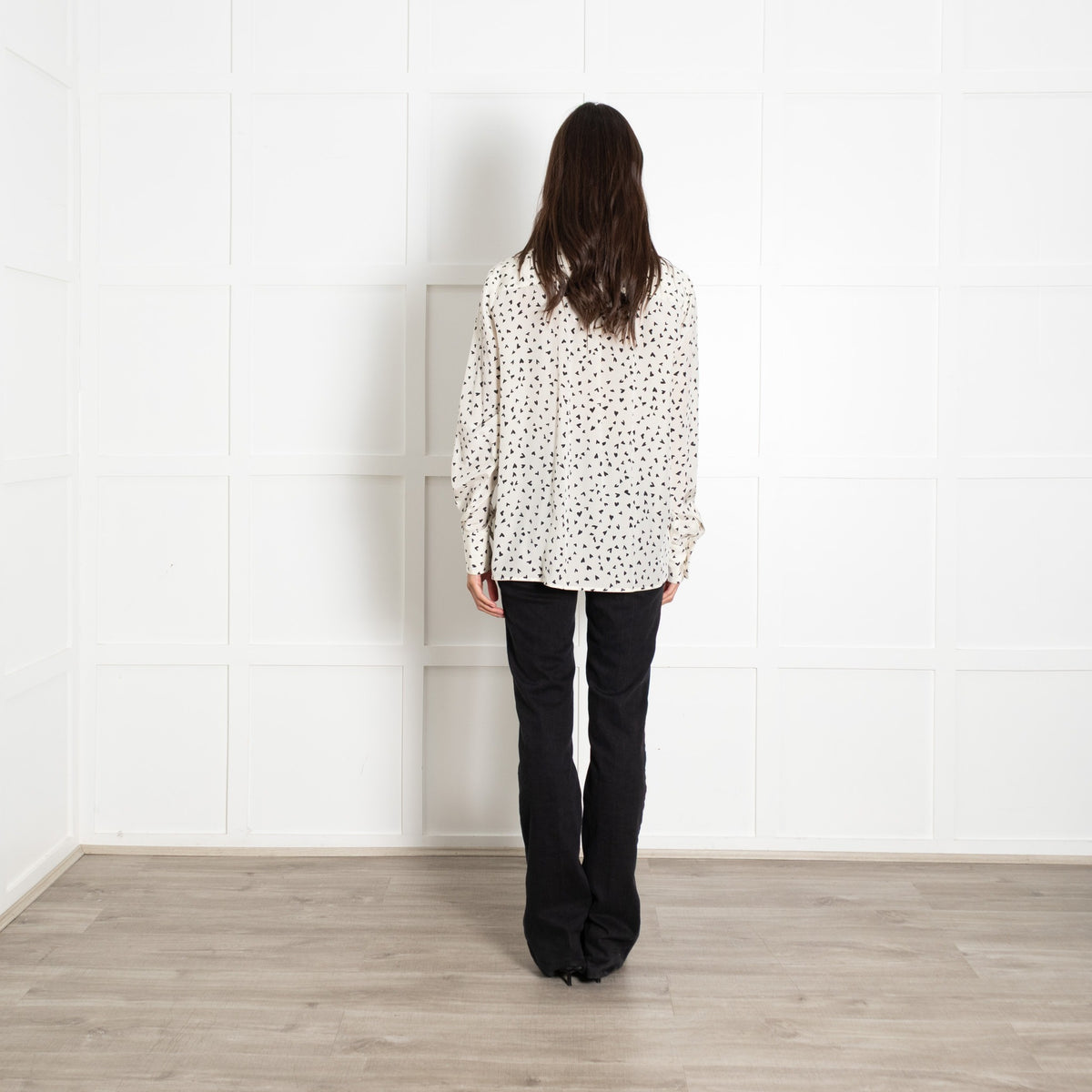 Max Mara Studio Ivory All Over Heart Print Silk Shirt - Image 5