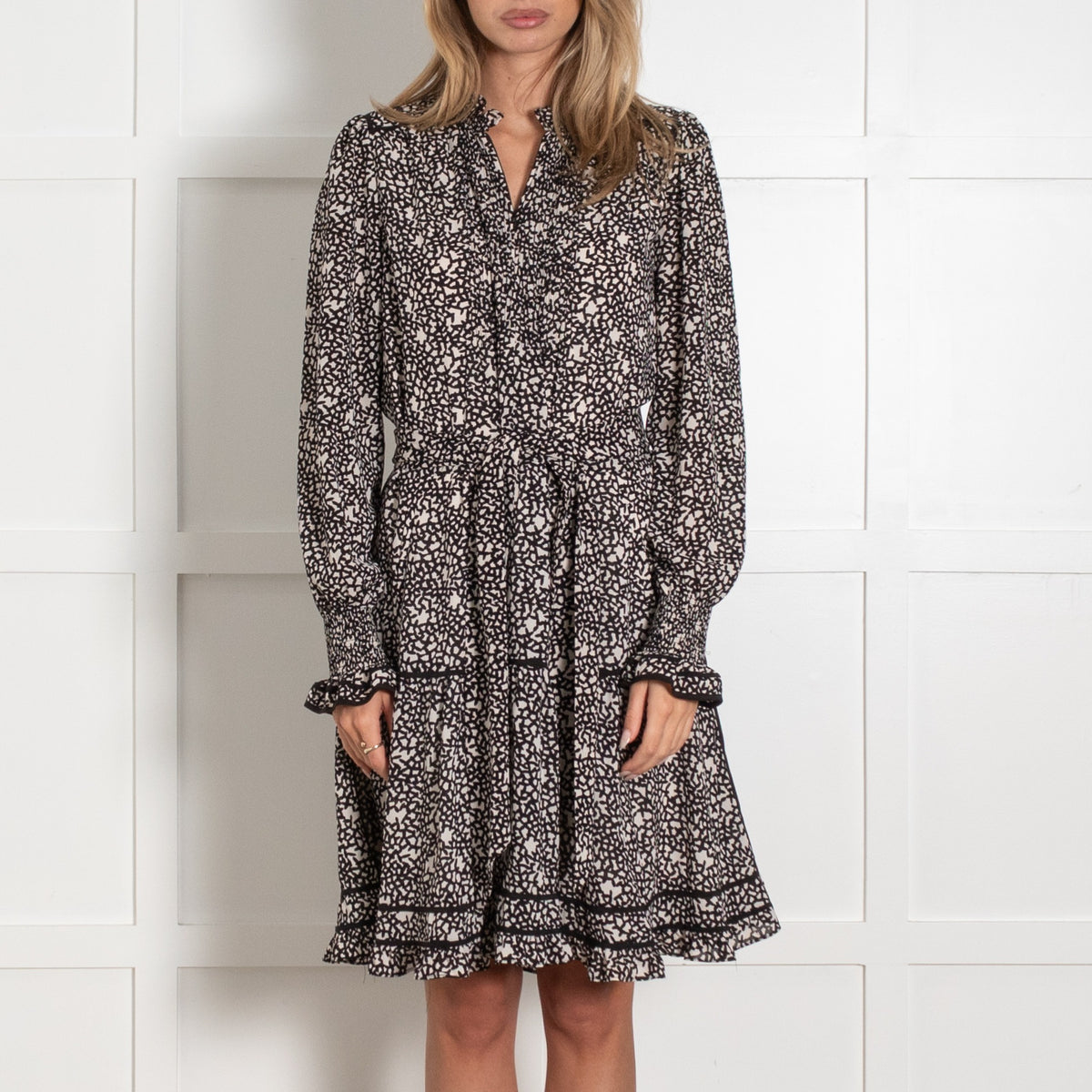 ME+EM Black And White Long Sleeve Tiered Dress - Image 2