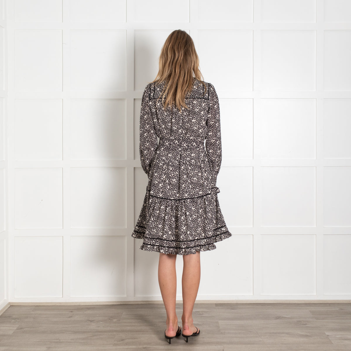 ME+EM Black And White Long Sleeve Tiered Dress - Image 5
