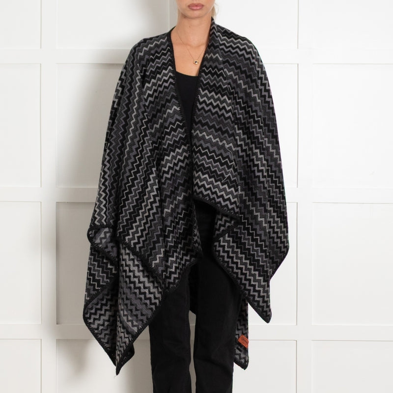Missoni Black And Grey Chevron Wool Poncho - Image 2