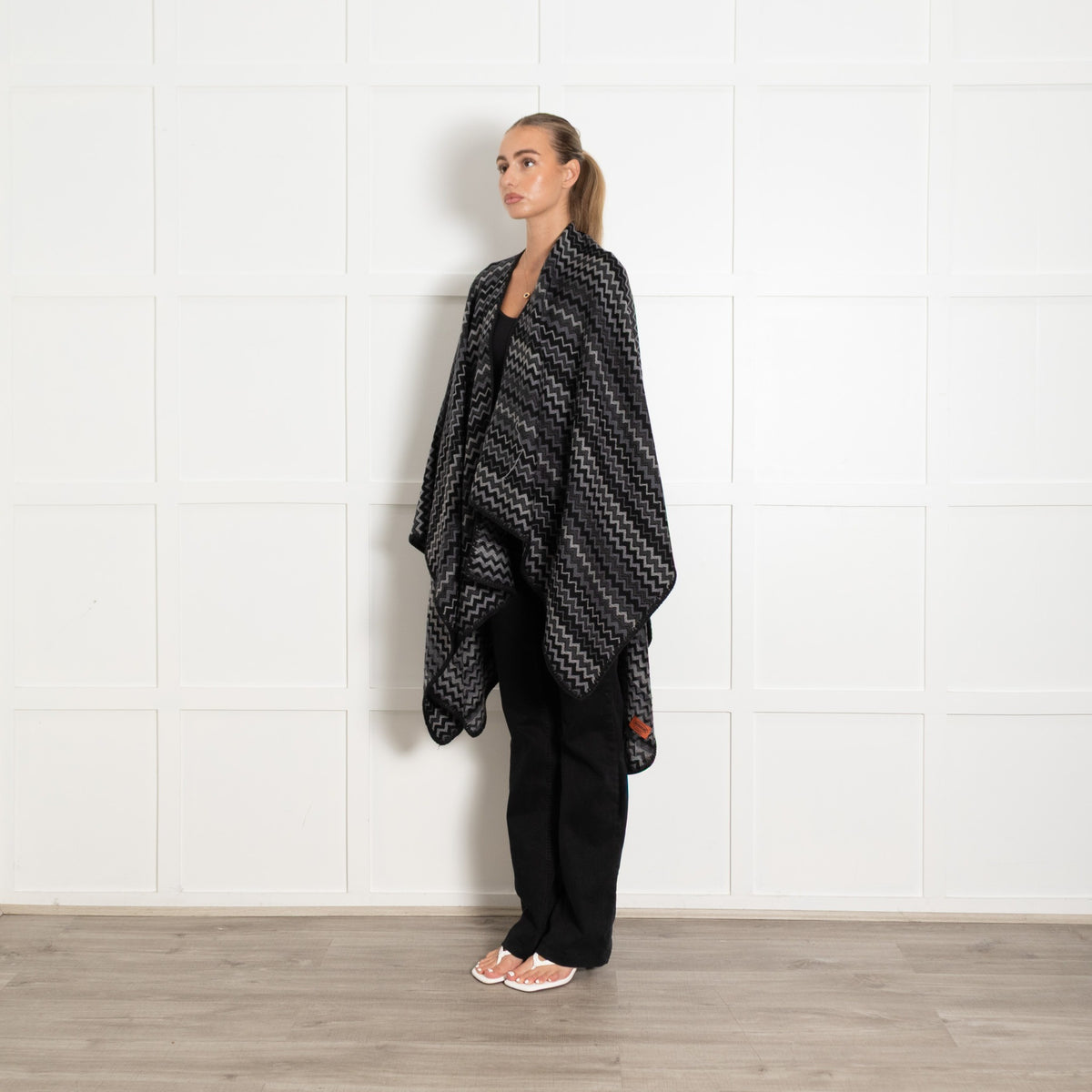 Missoni Black And Grey Chevron Wool Poncho - Image 3