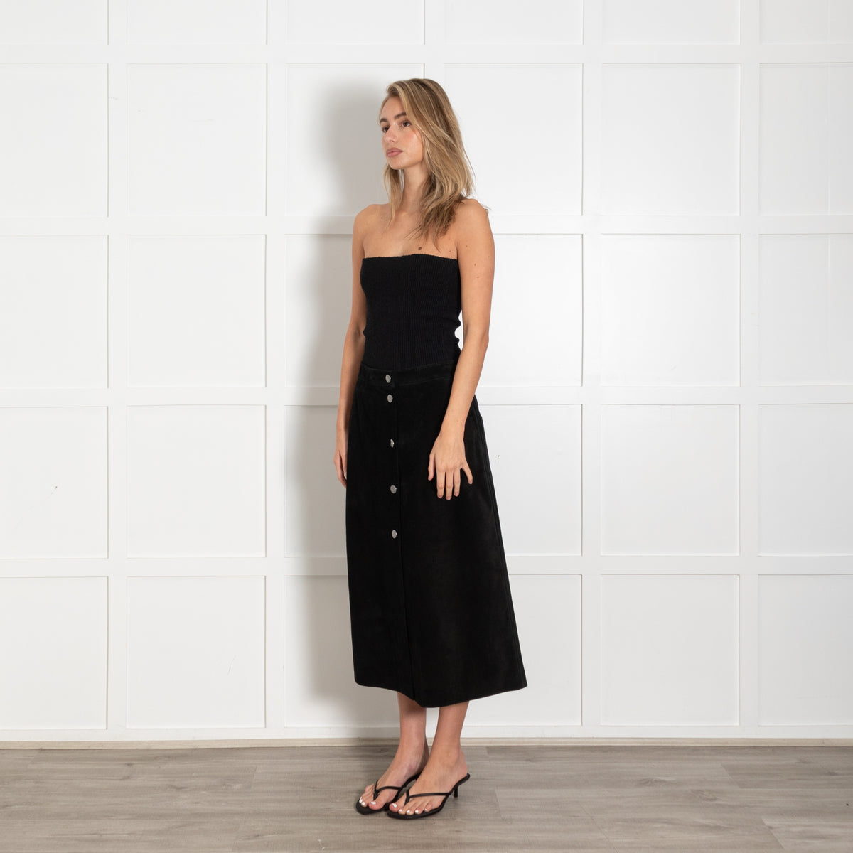 Paul Smith Black Suede Button-Front Midi A-Line Skirt - Image 3