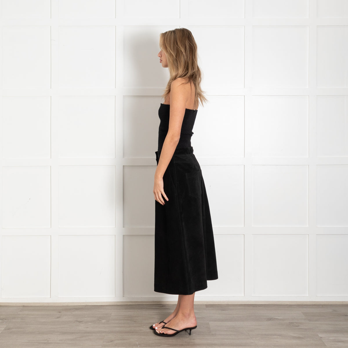 Paul Smith Black Suede Button-Front Midi A-Line Skirt - Image 4