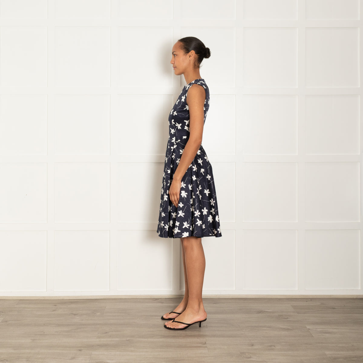 CH Carolina Herrera Navy White Red Flower Jacquard Floral Print Textured Fit & Flare Dress