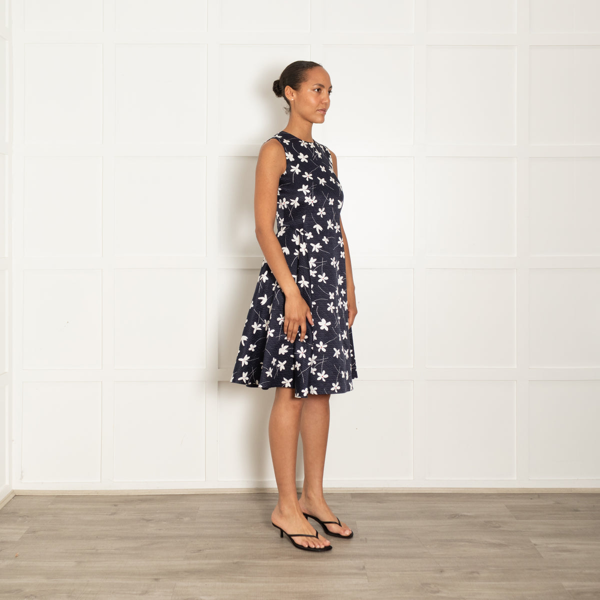 CH Carolina Herrera Navy White Red Flower Jacquard Floral Print Textured Fit & Flare Dress