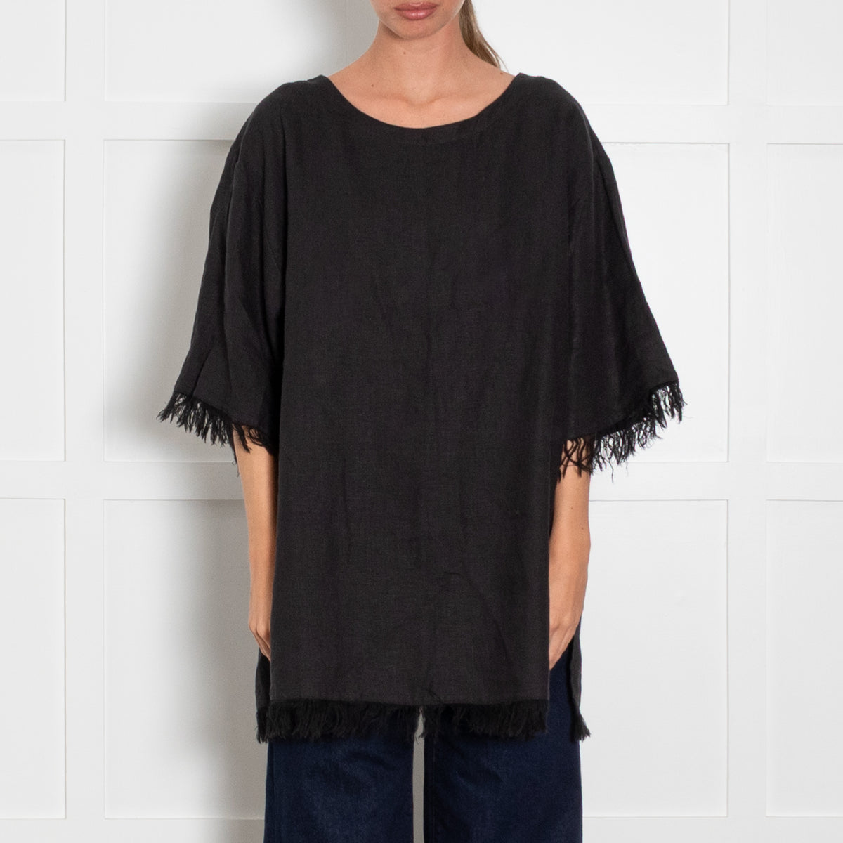 Fil De Vie Black Linen Top With Fringing