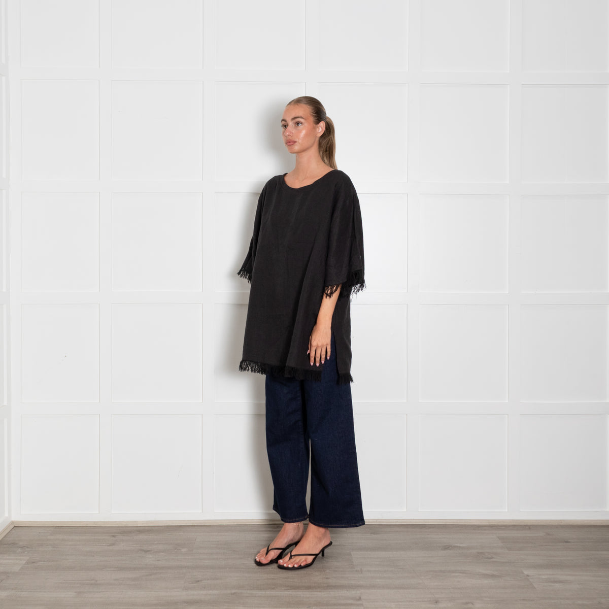 Fil De Vie Black Linen Top With Fringing
