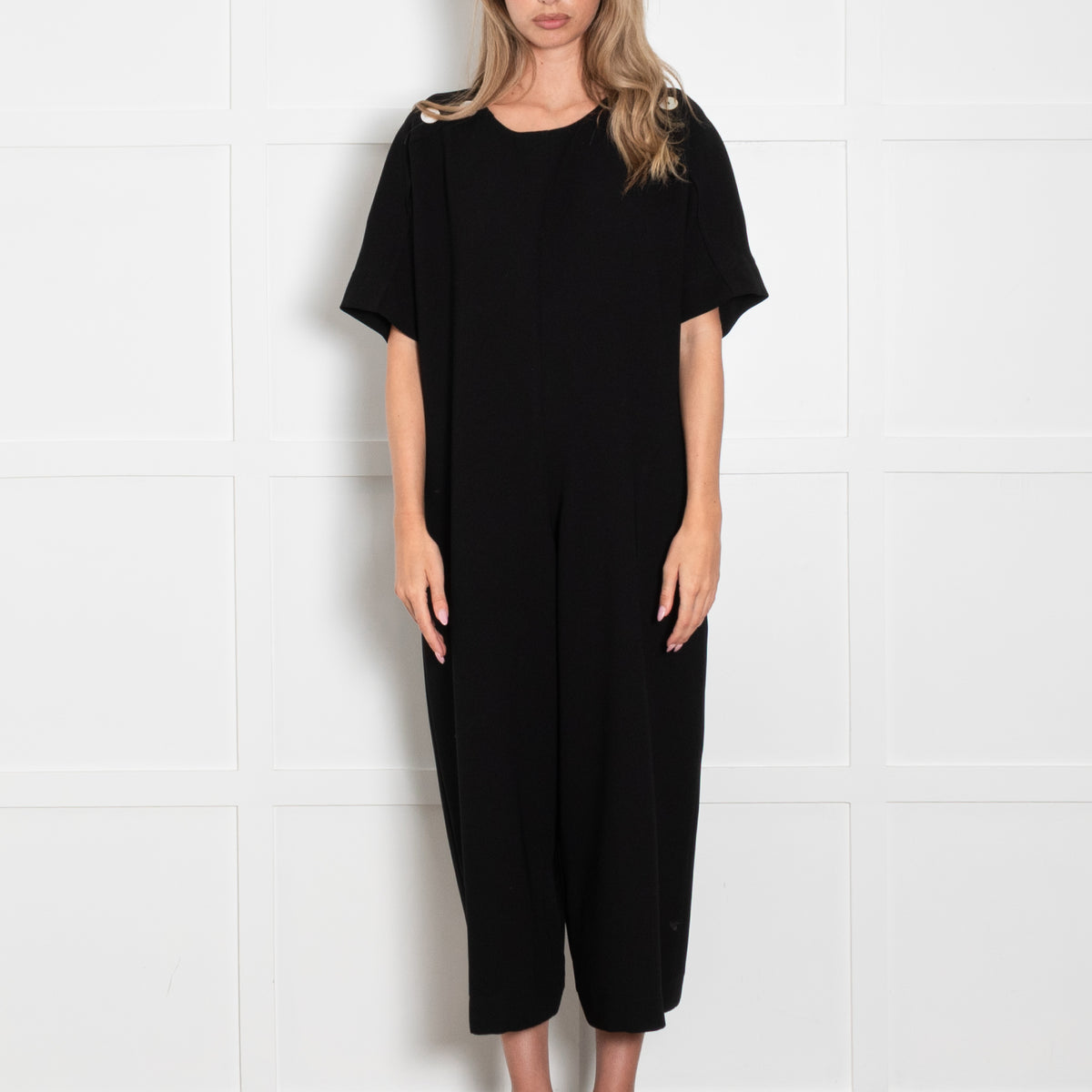 Laboratorio Capri Black Drop Sleeve jumpsuit