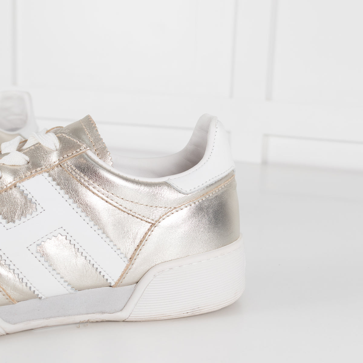 Hogan Gold Retro Volley Trainers