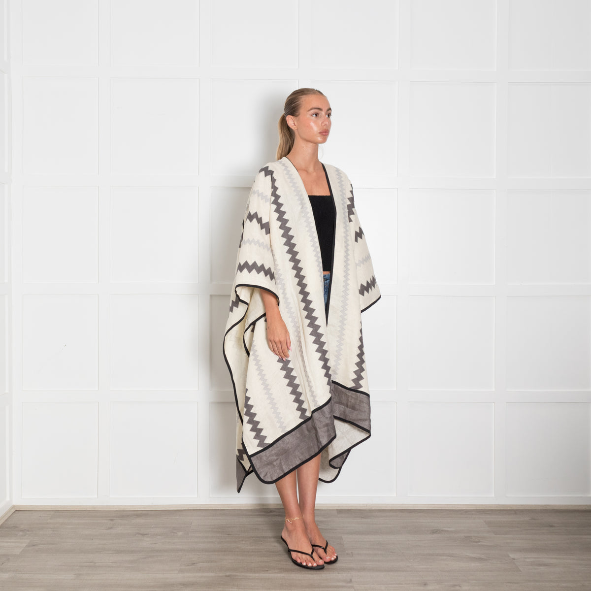 Vita Kin Linen Cream With A Grey Zig Zag Detail Wrap