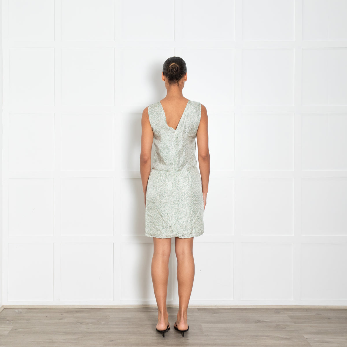Malo Cream Pale Green Sleeveless Mini Dress