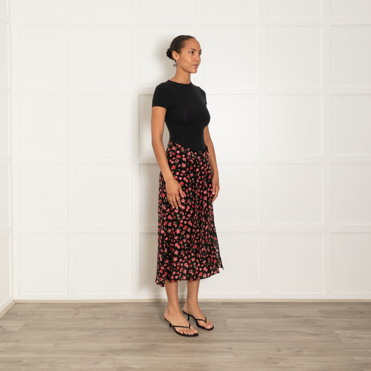 Pyrus Black Pink Red Floral Print Midi Skirt