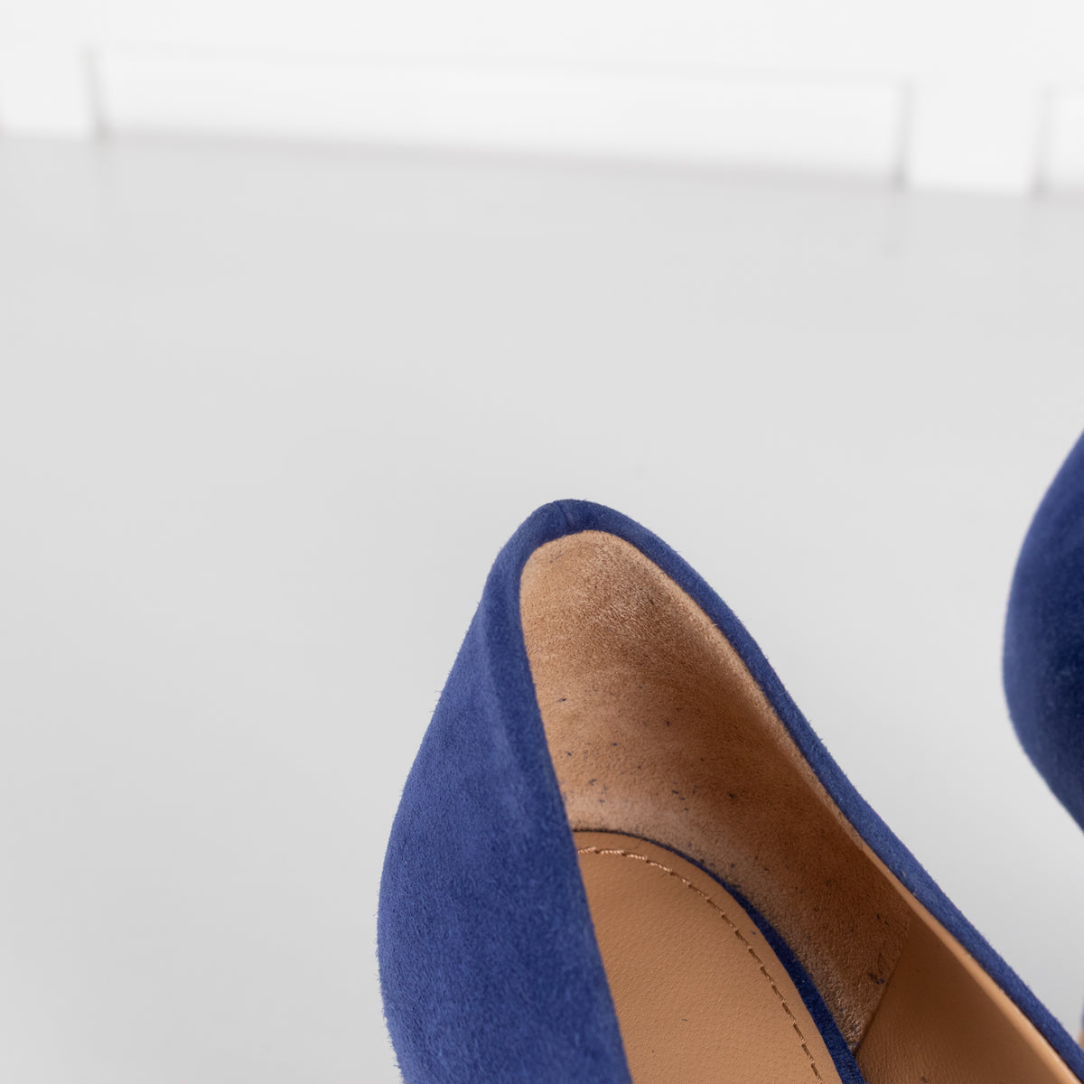 Salvatore Ferragamo Blue Suede Pointed Court Shoe